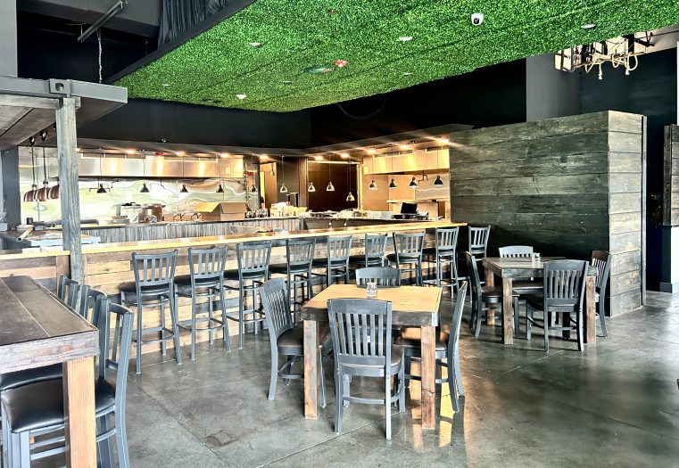 Read more about the article The Industry Standard Kitchen + Bar Opens in Former Causeway Location in Bonita Springs